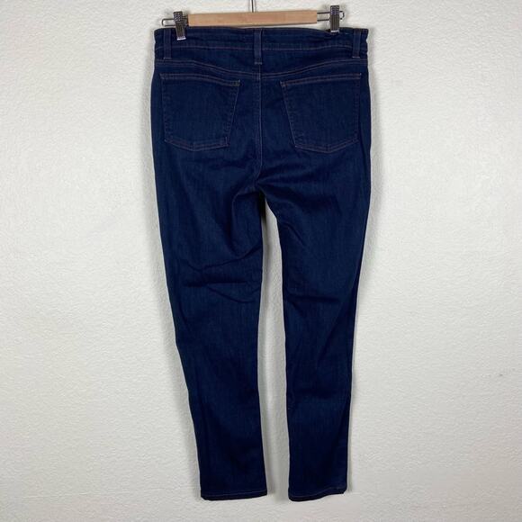 Eileen Fisher Mid Rise Jeans Dark Wash Skinny Straight Leg Size 8 - Picture 5 of 7